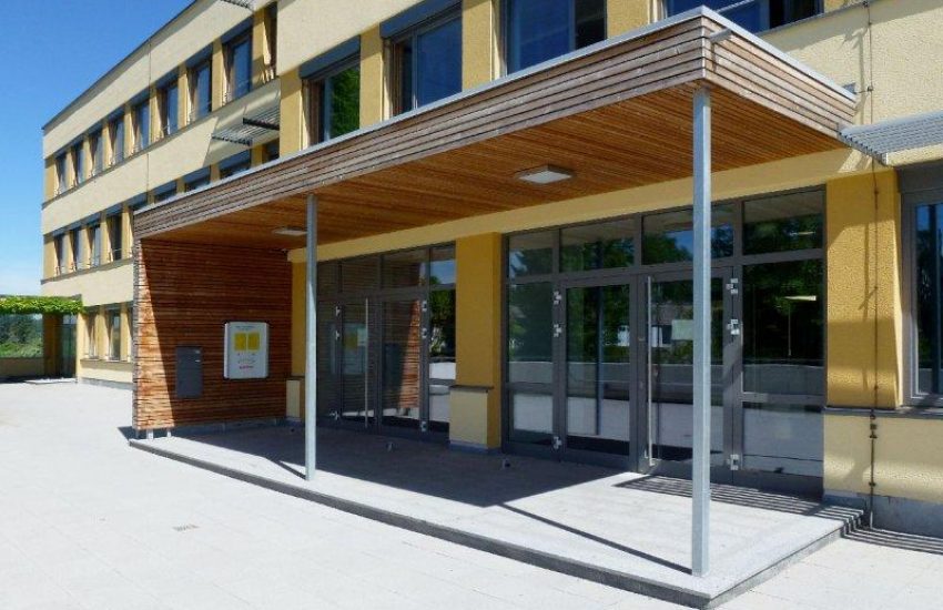 Energetische Sanierung der Realschule Neufahrn